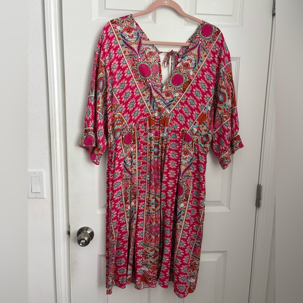 🌸TRIBAL PRINT FLORAL DRESS - Picture 2 of 6
